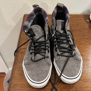 Vans MTX like new.